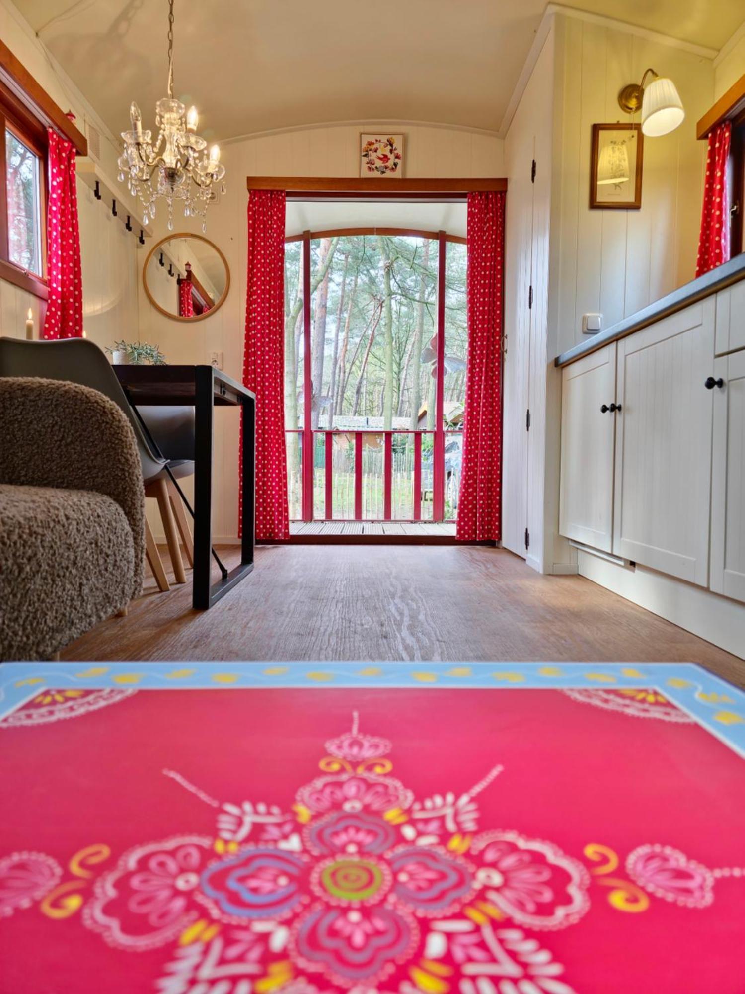 Pipowagen Met Prive Hot Tub Villa Lanaken Luaran gambar